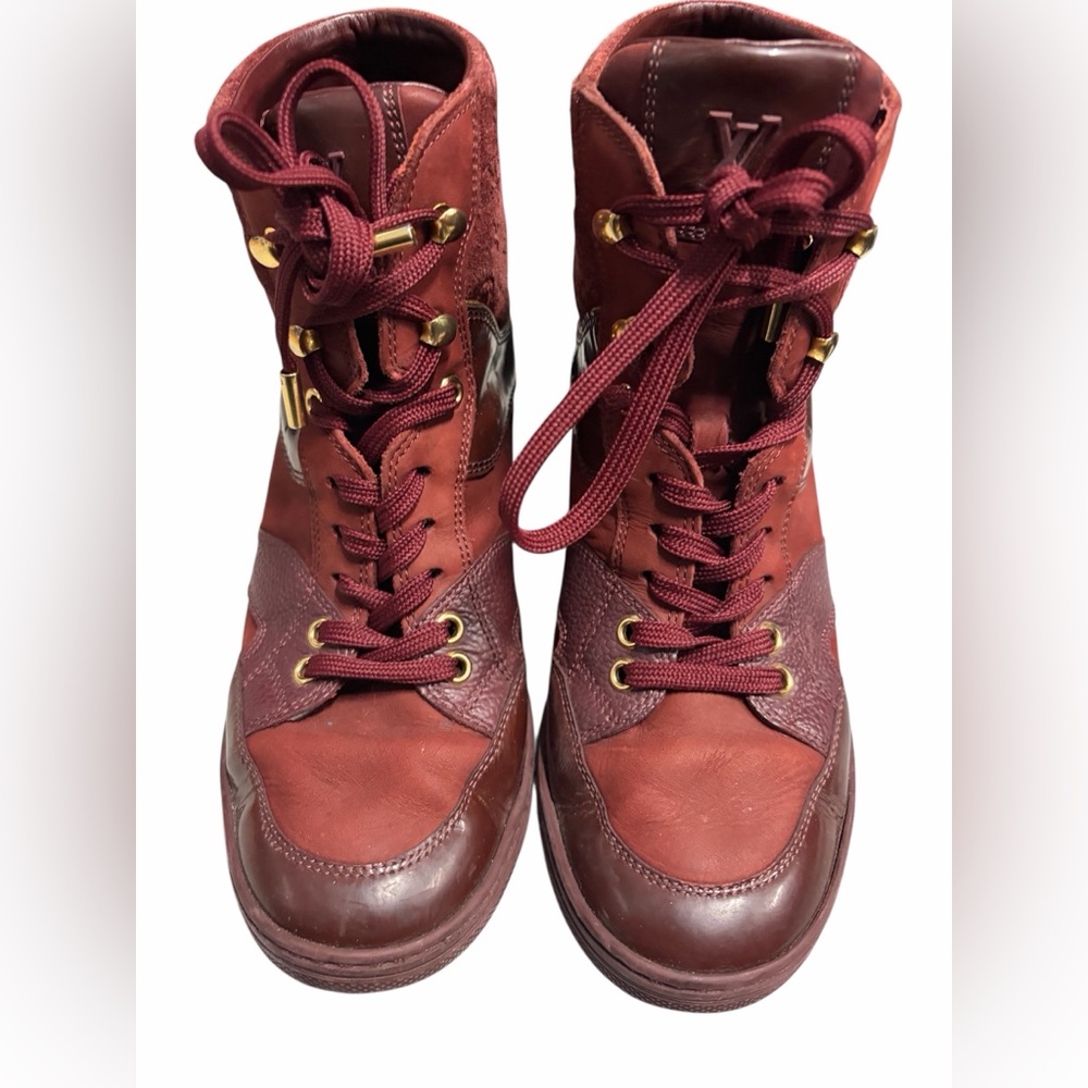 Louis Vuitton Millenium Size 36. Burgundy Leather Patent Leather and Suede